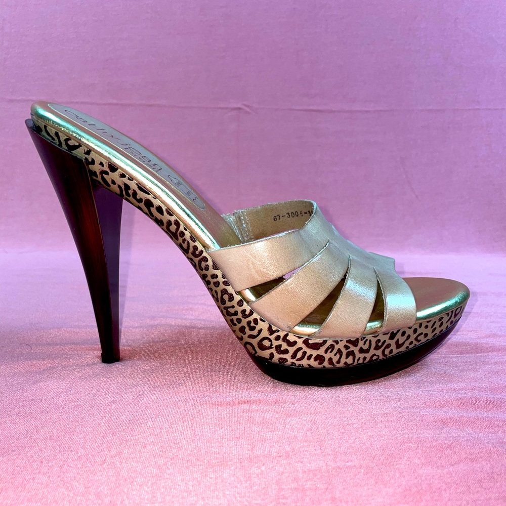 Size 9 Metallic Nude Cathy Jean heel